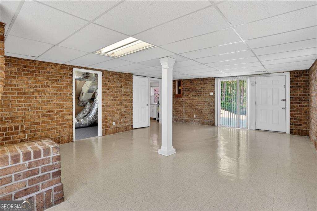 6107 Winview Drive Forest Park - Photo 24