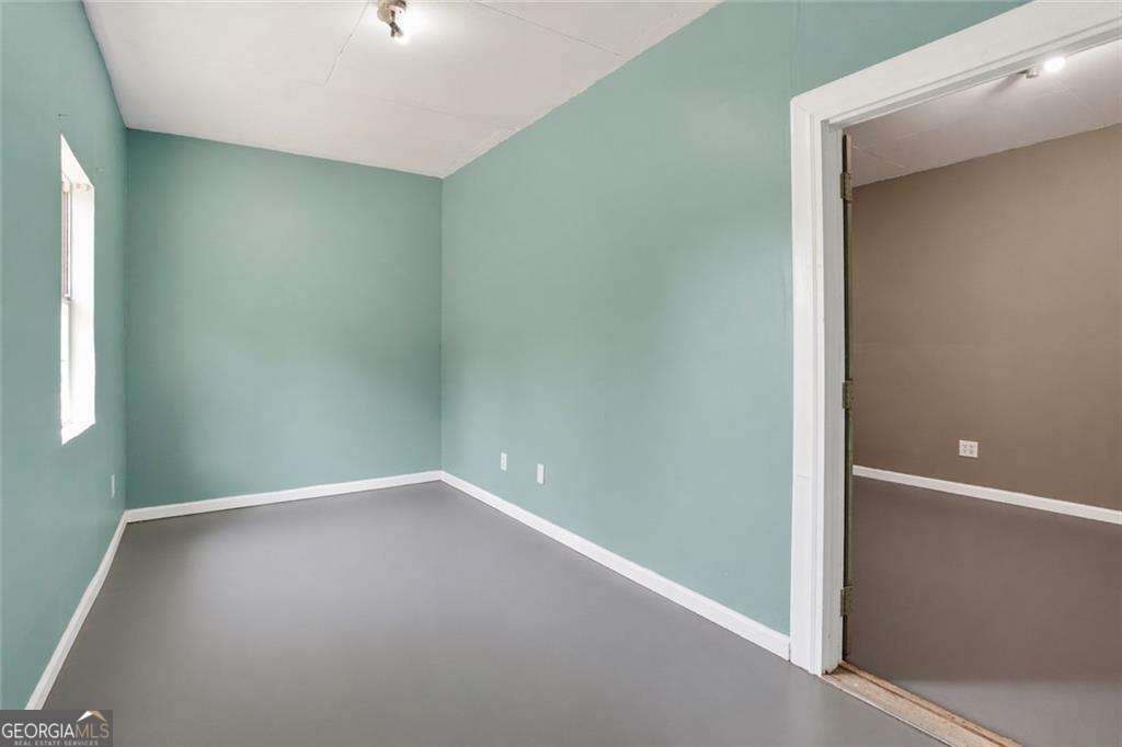 6107 Winview Drive Forest Park - Photo 26