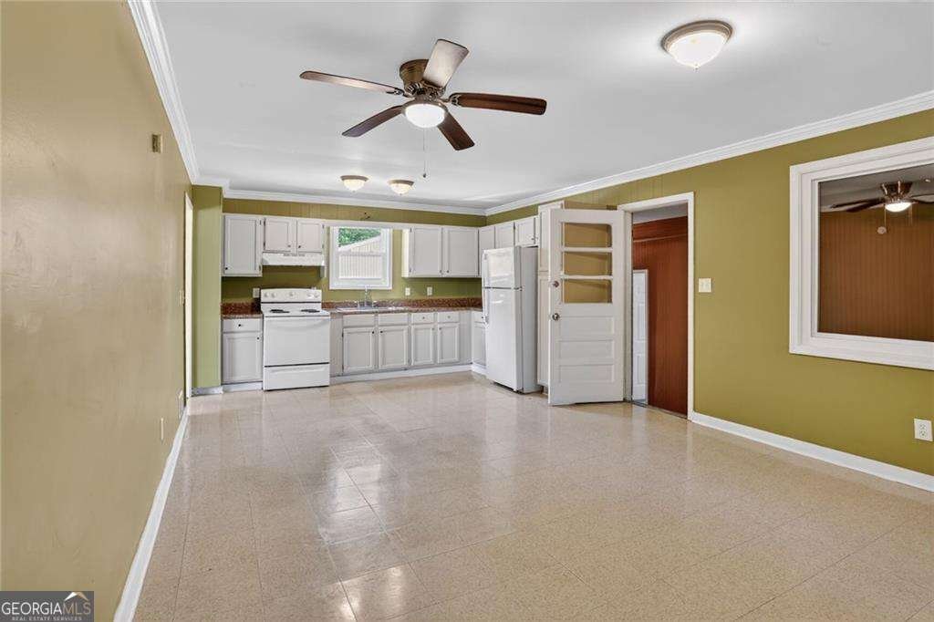 6107 Winview Drive Forest Park - Photo 7