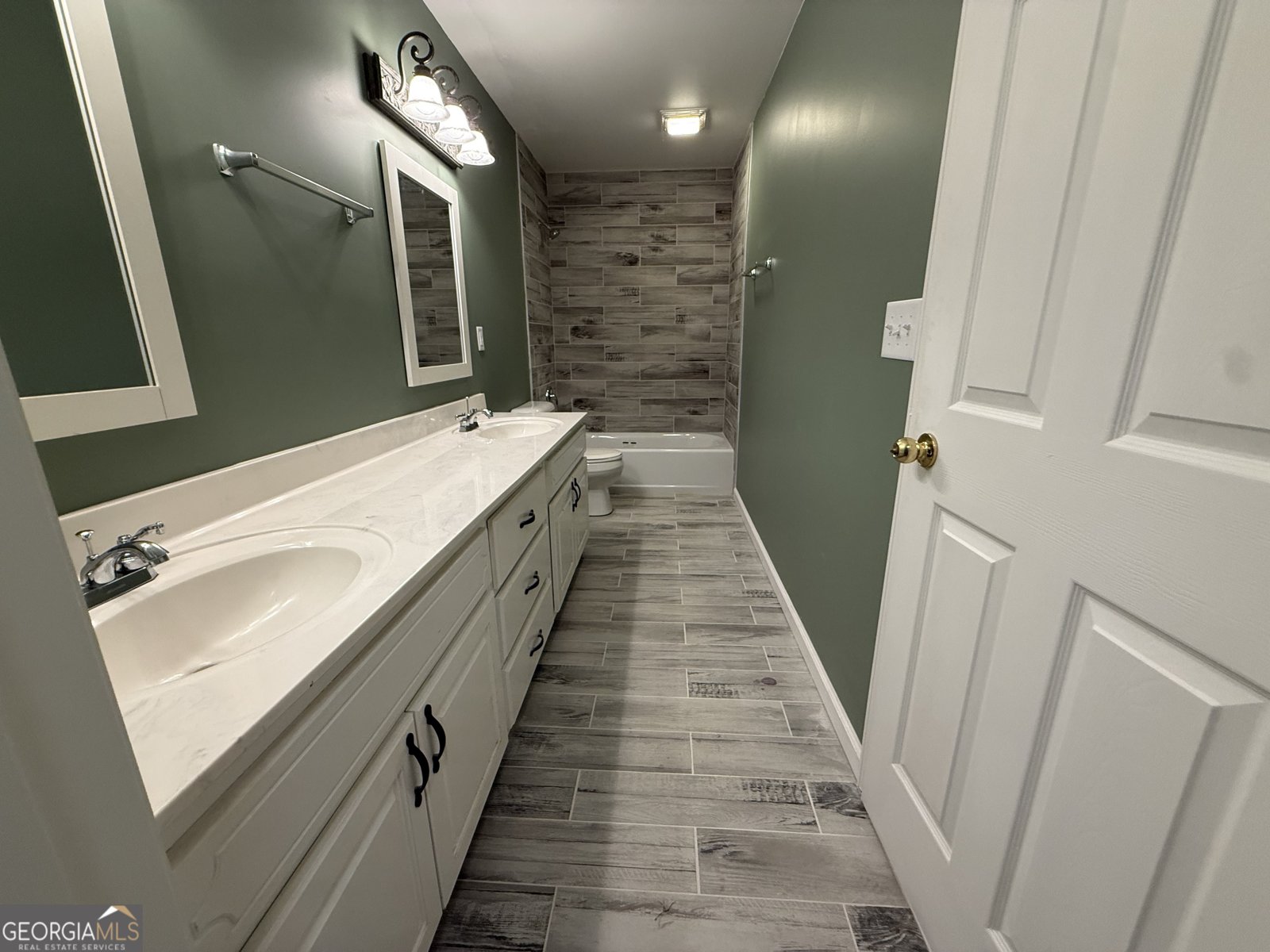 240 Sims Street Barnesville - Photo 12