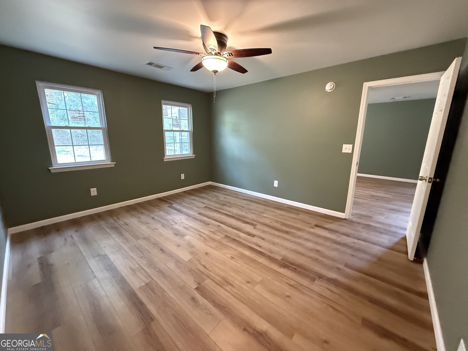 240 Sims Street Barnesville - Photo 8