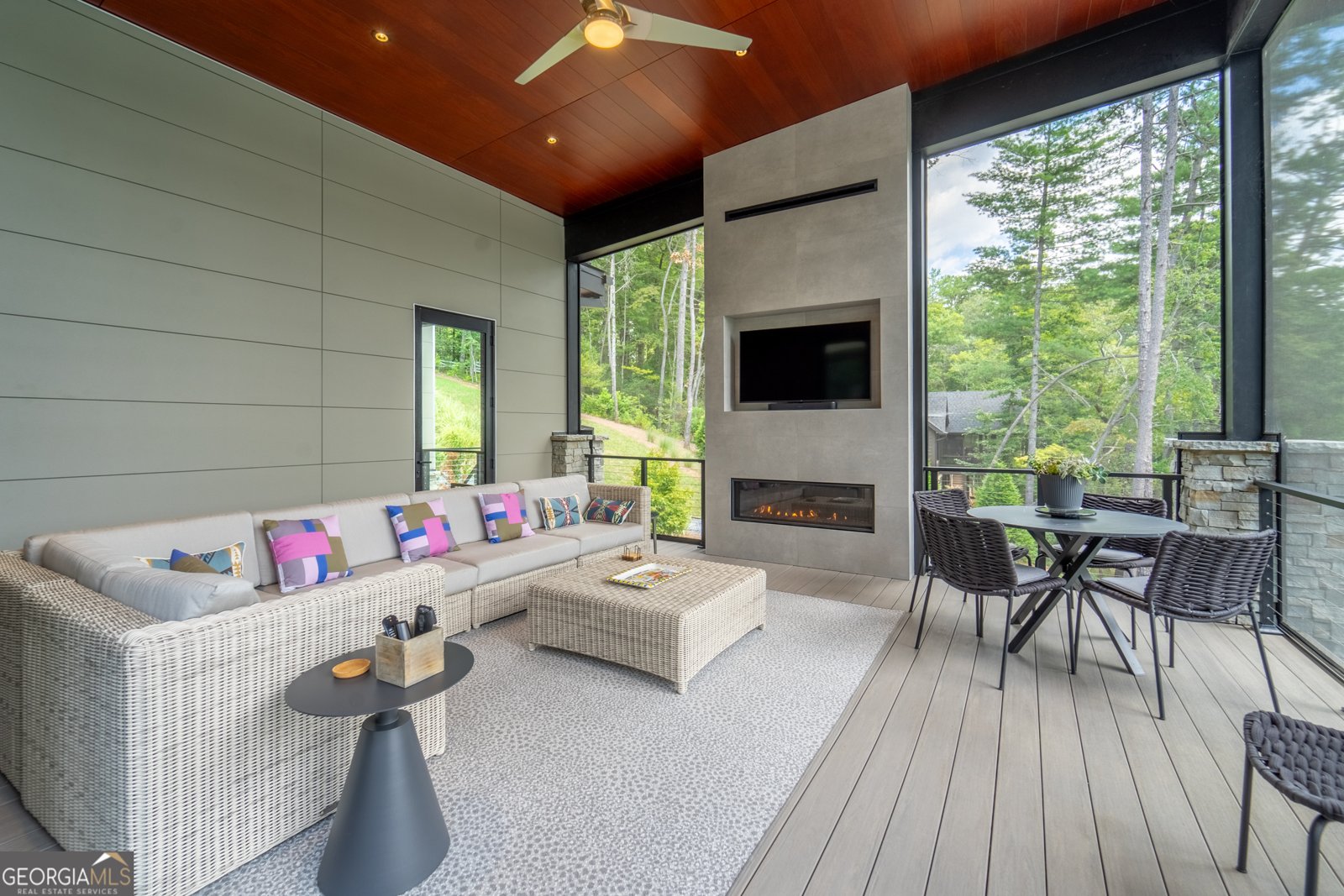 565 Wildflower Circle Clarkesville - Photo 24