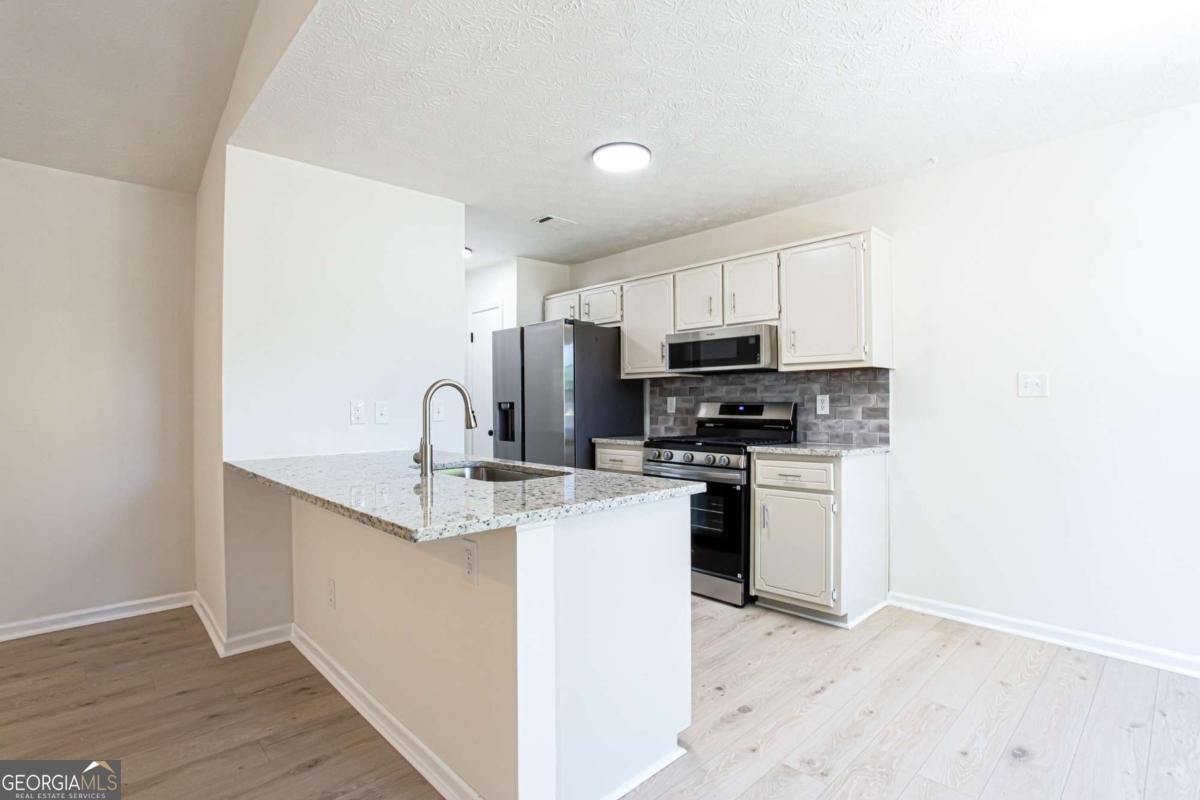 338 Fieldgreen Drive Jonesboro - Photo 12