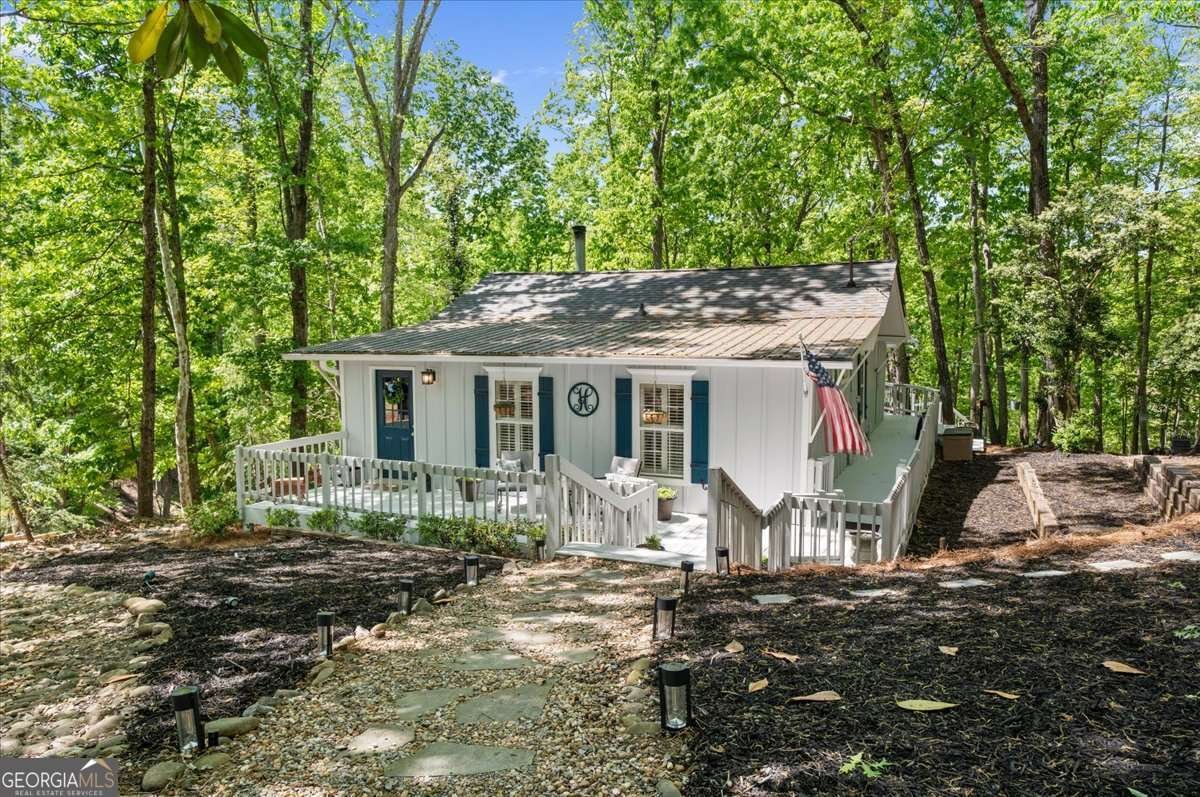 6551 Bermuda Lane Flowery Branch - Photo 1