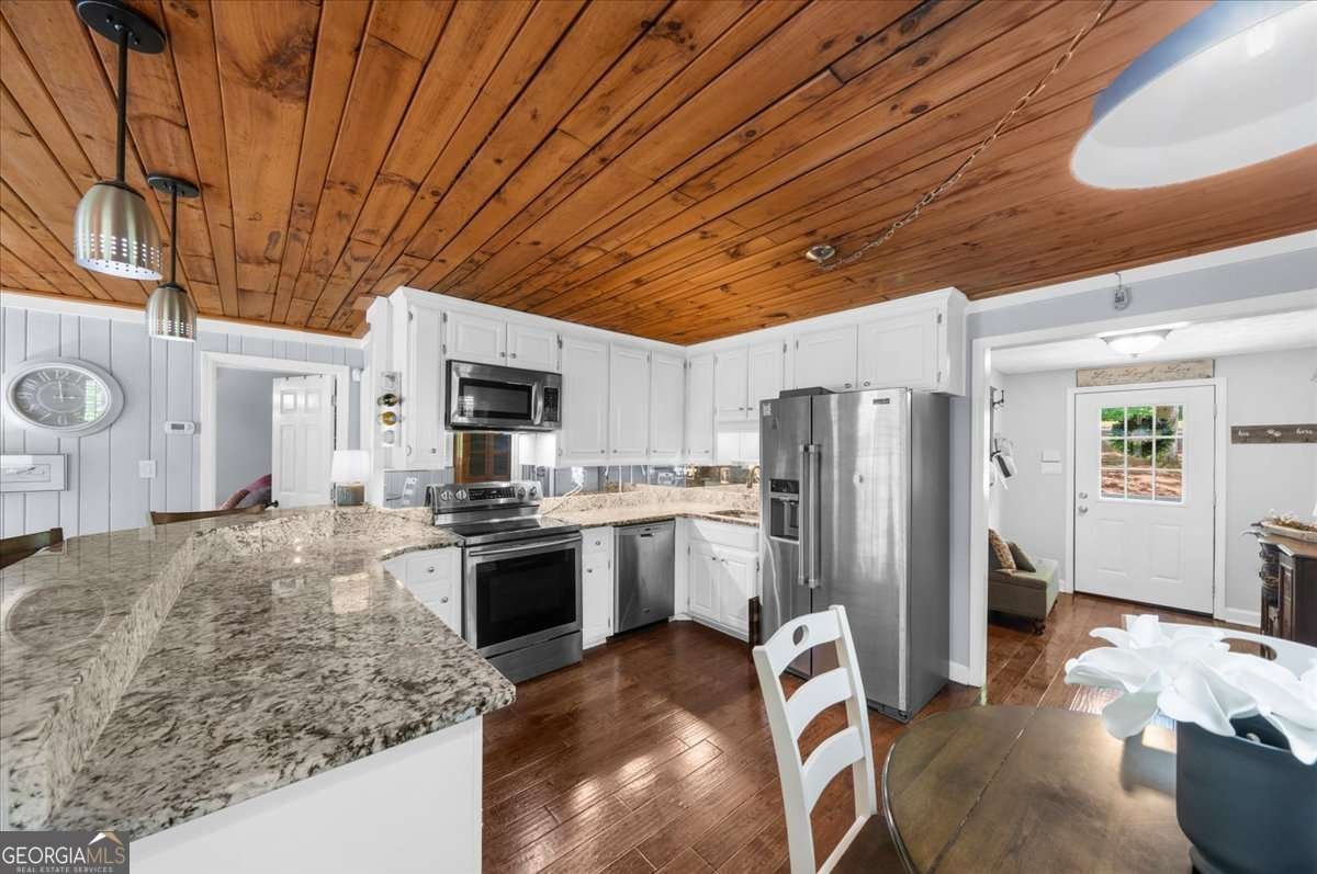 6551 Bermuda Lane Flowery Branch - Photo 9