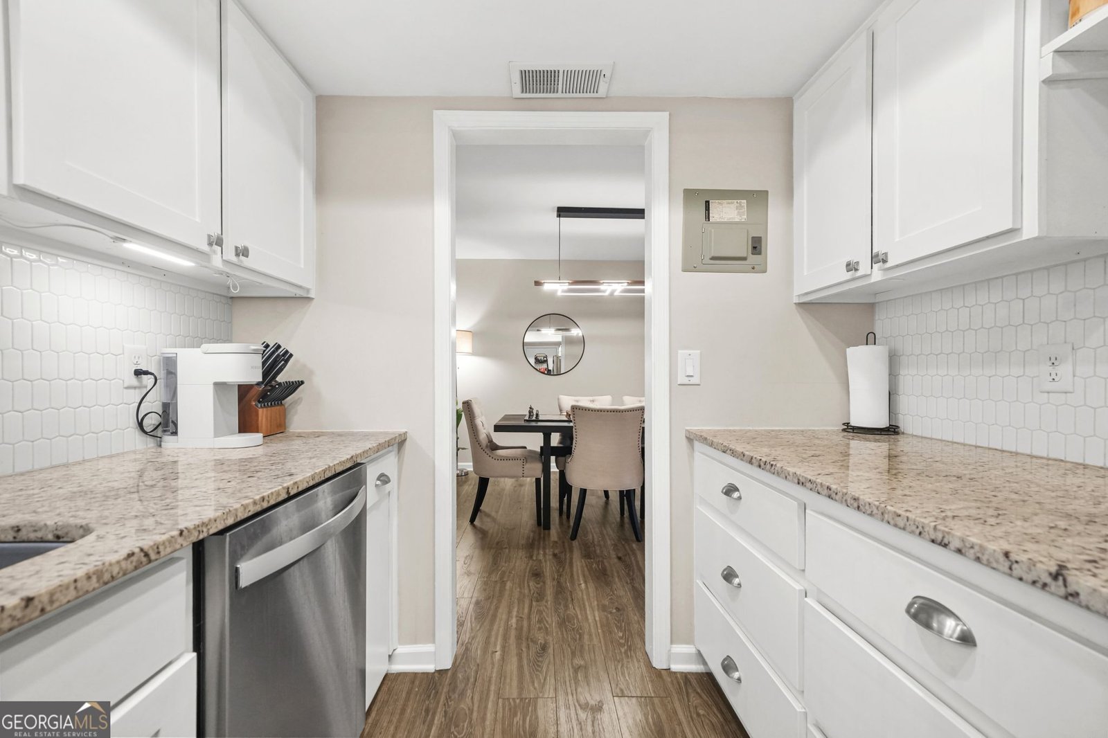 6851 Roswell Road Road Sandy Springs - Photo 11