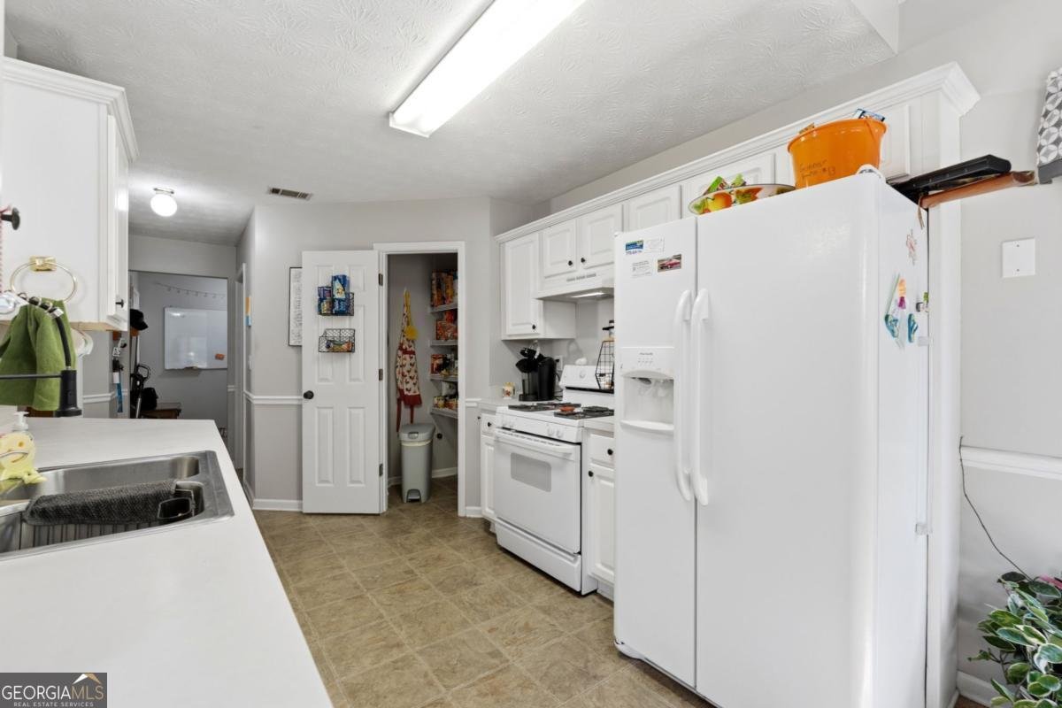 4819 Camden Drive Conyers - Photo 18