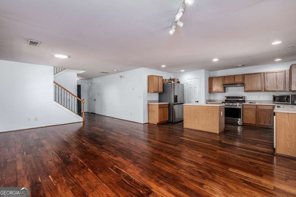 250 Oconee Way Canton - Photo 8