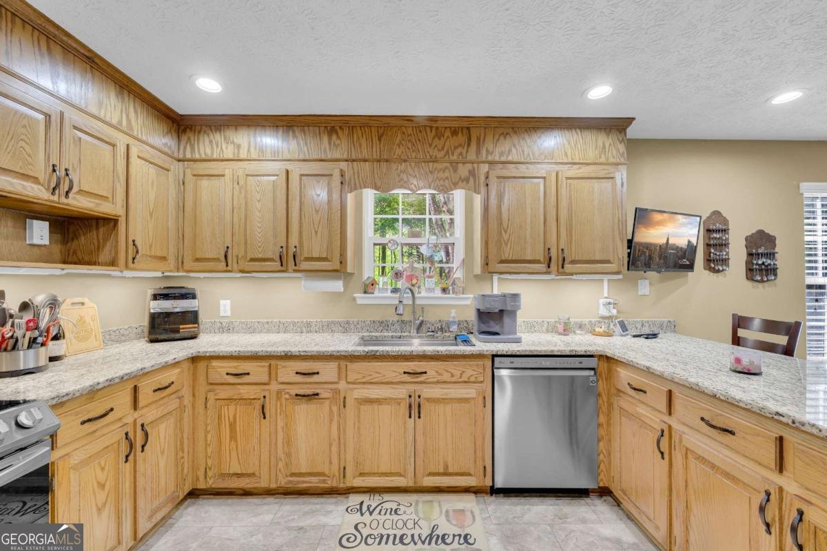 676 Northridge Drive Demorest - Photo 20