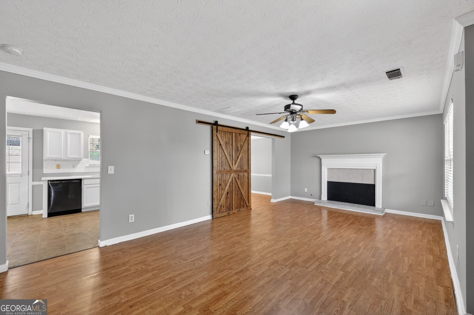 402 Armor Drive Loganville - Photo 11