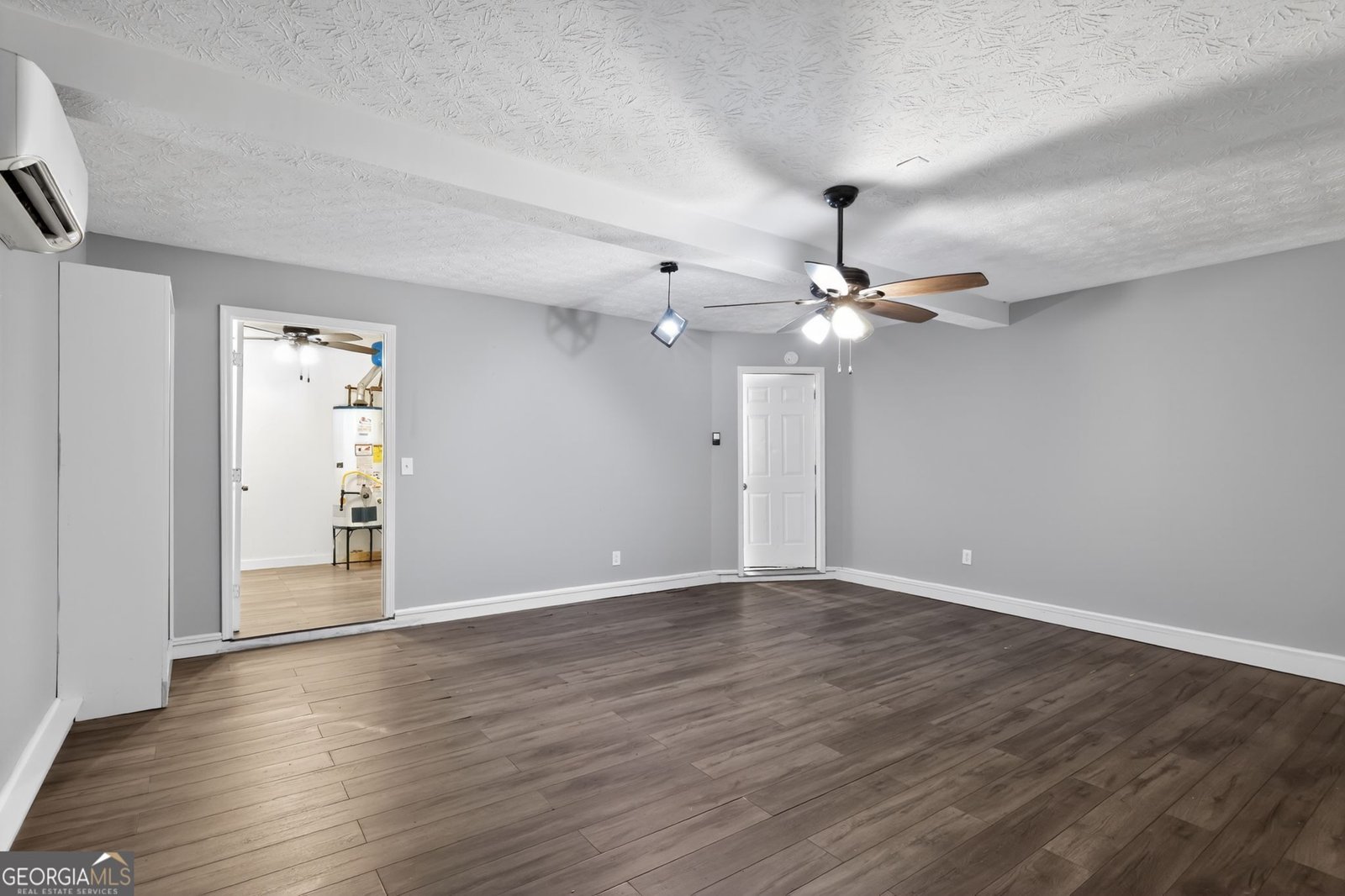 402 Armor Drive Loganville - Photo 6