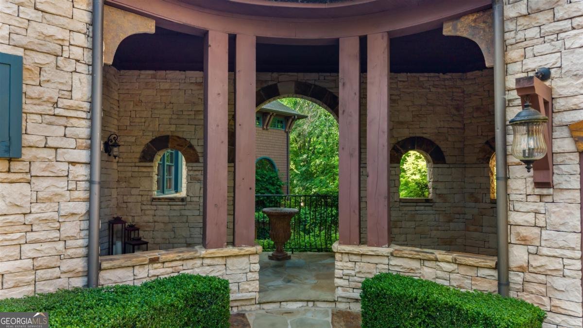 1090 Spring Creek Greensboro - Photo 18