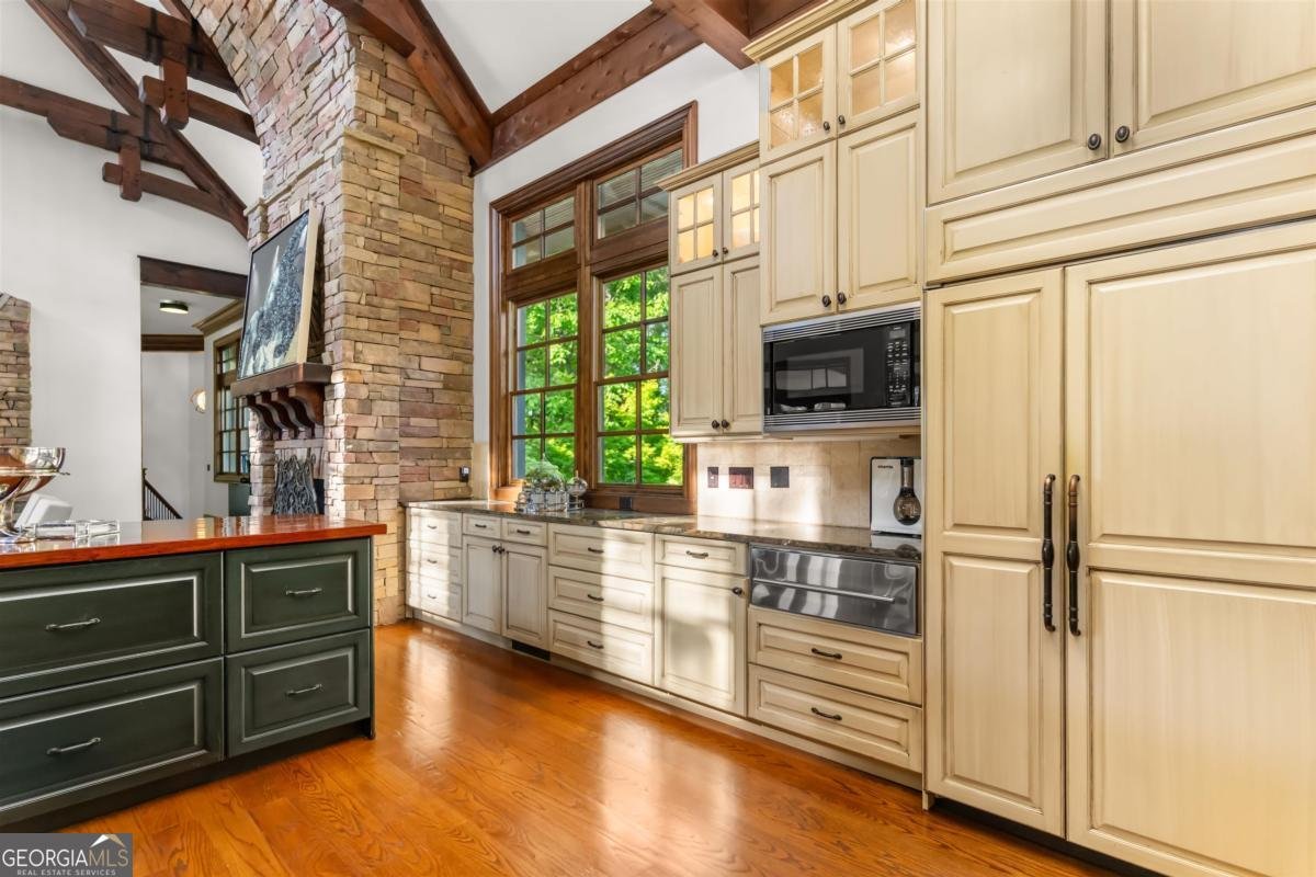 1090 Spring Creek Greensboro - Photo 31