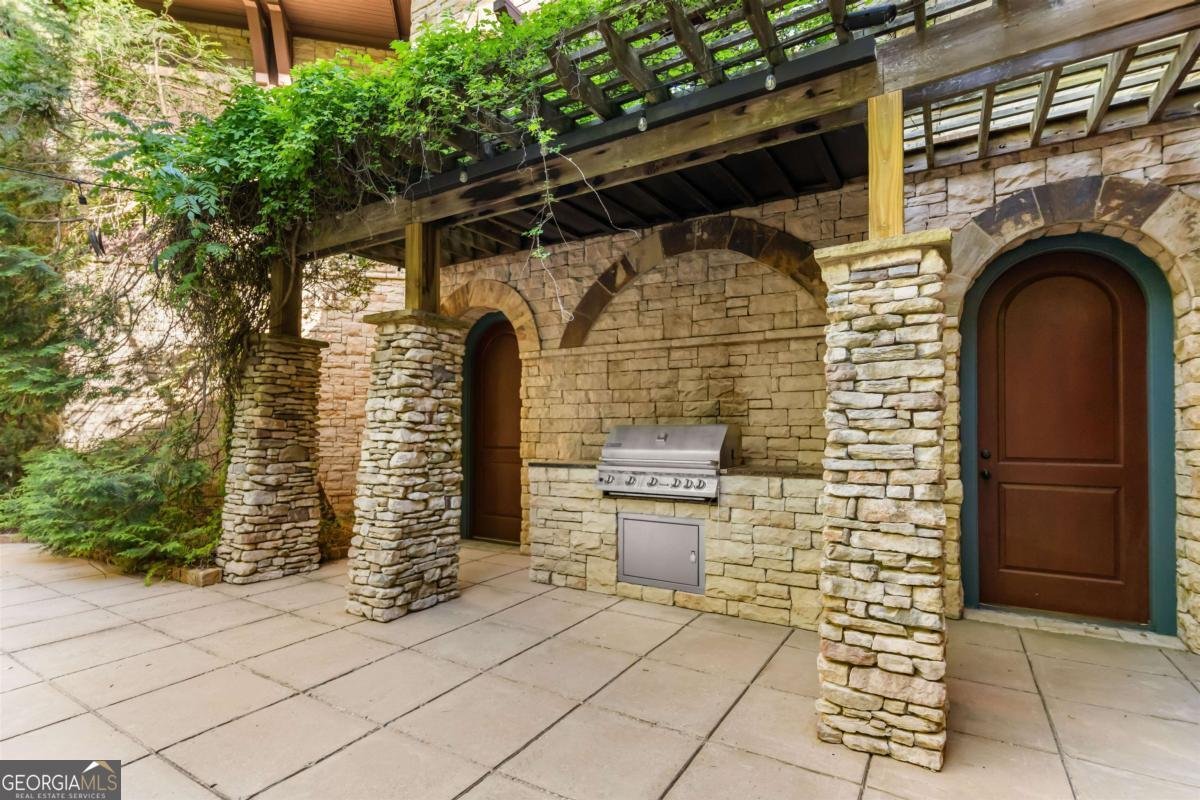 1090 Spring Creek Greensboro - Photo 43