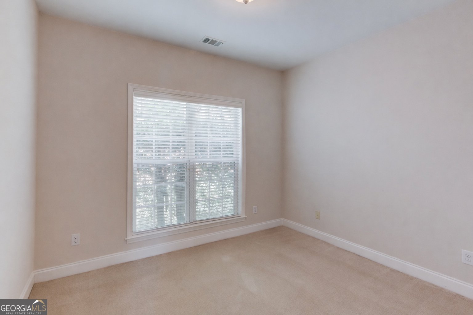 1840 Embassy Walk Lane Lilburn - Photo 11