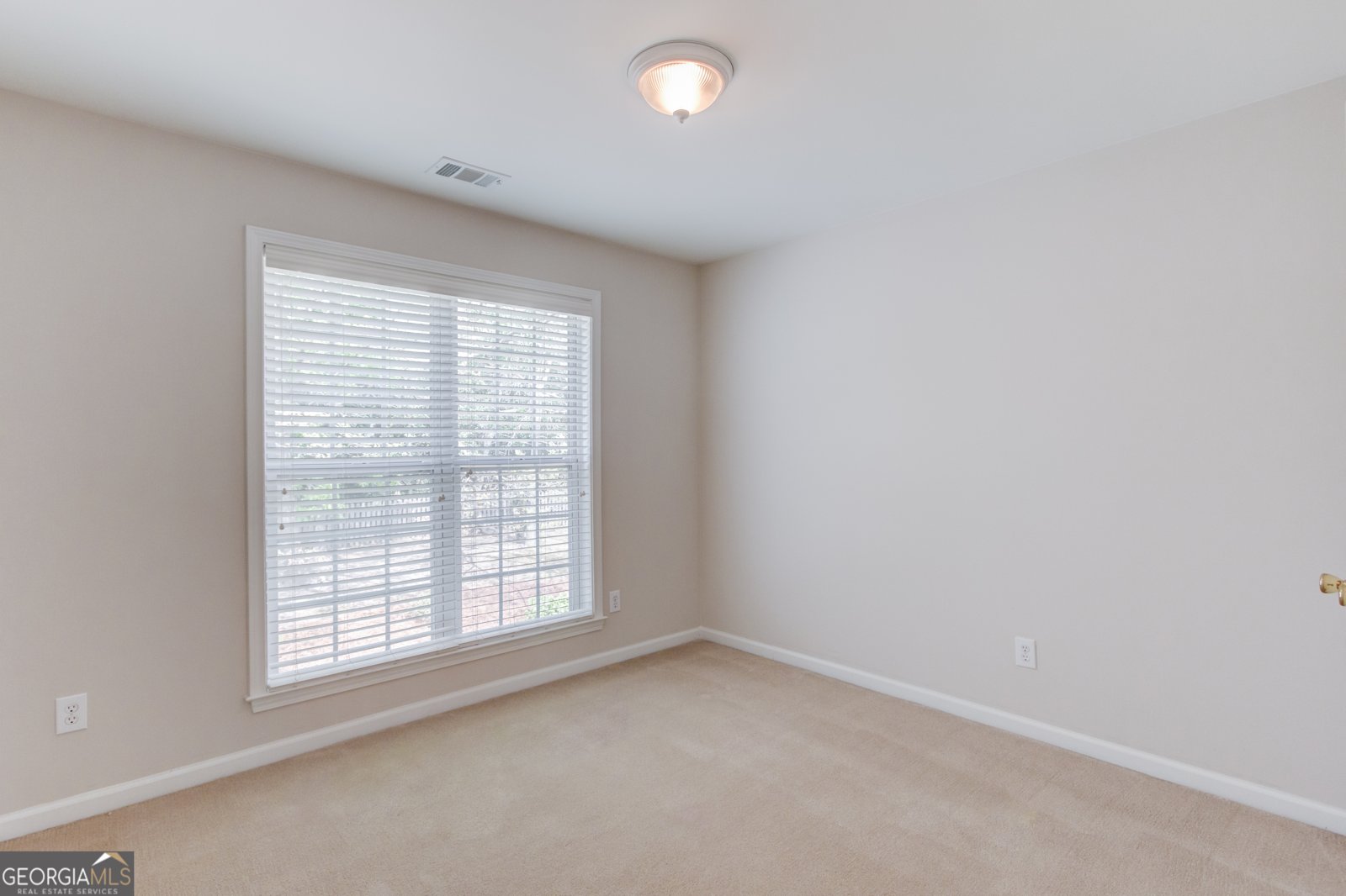 1840 Embassy Walk Lane Lilburn - Photo 19