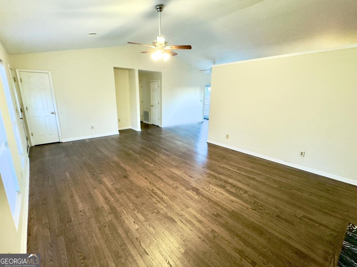 2020 Driftwood Circle Cumming - Photo 11