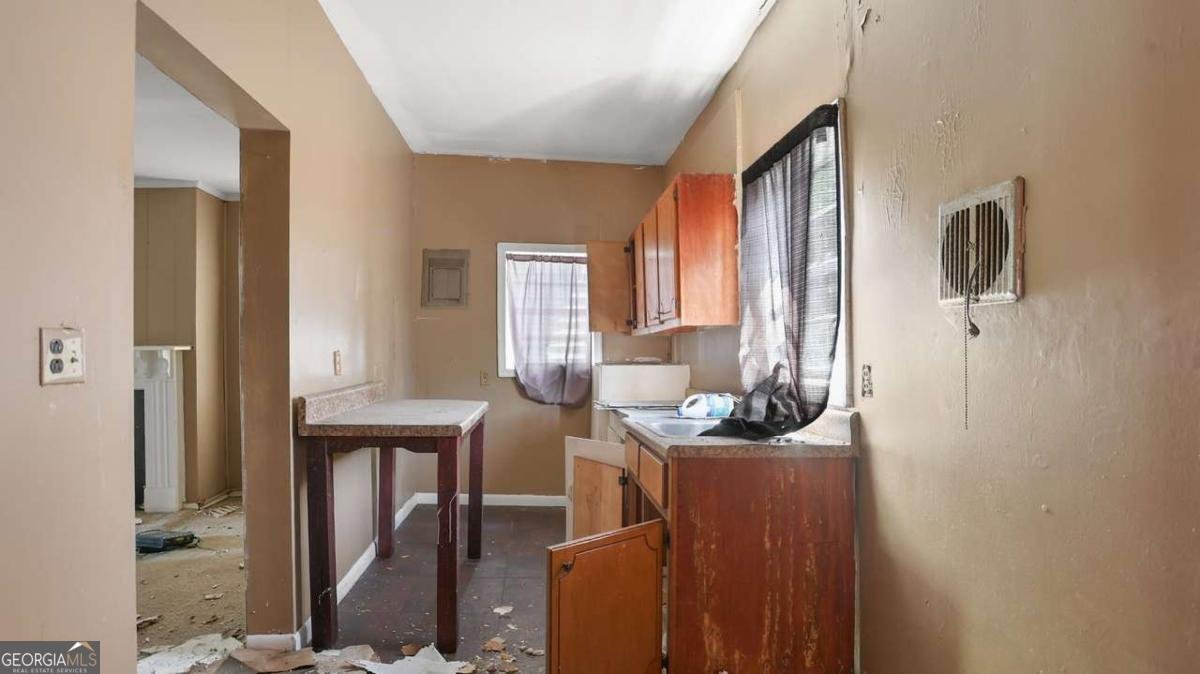 223 38Th Street Savannah - Photo 17