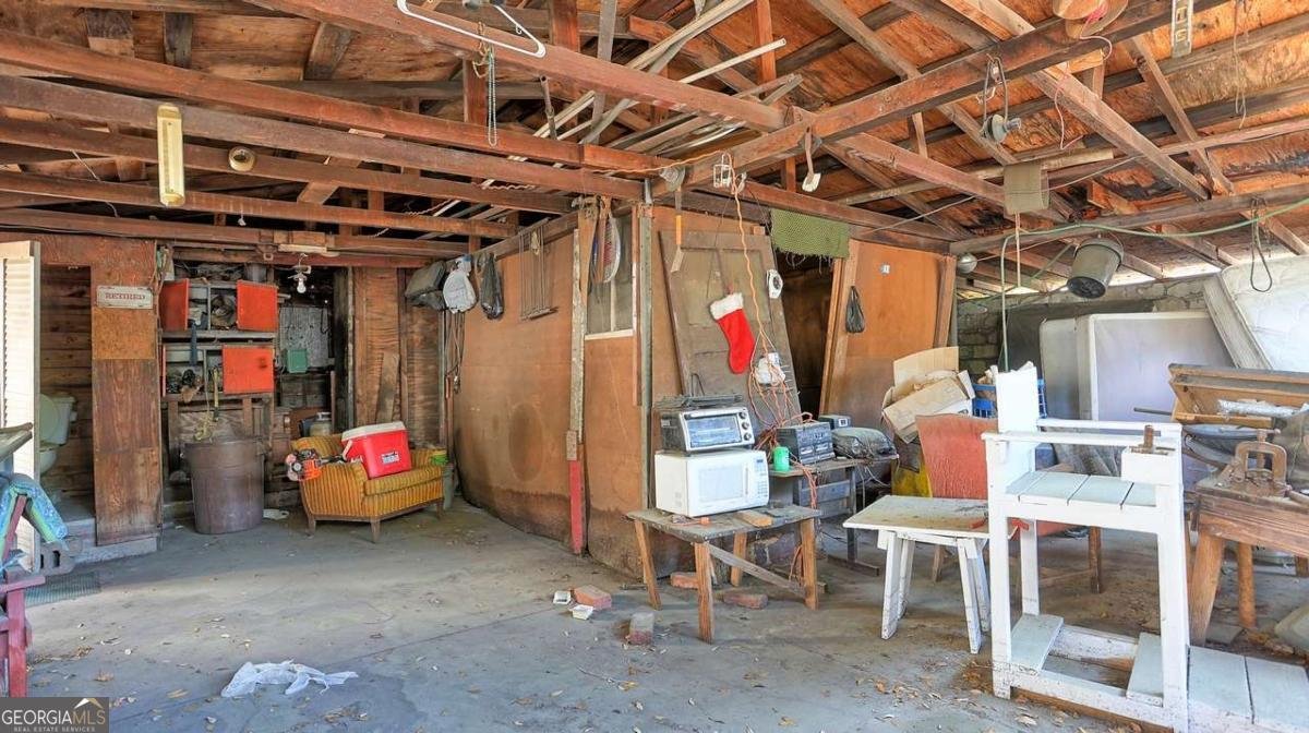 223 38Th Street Savannah - Photo 56