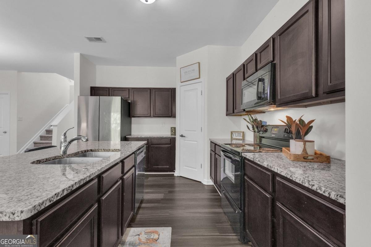 108 Belmont Park Drive Newnan - Photo 9