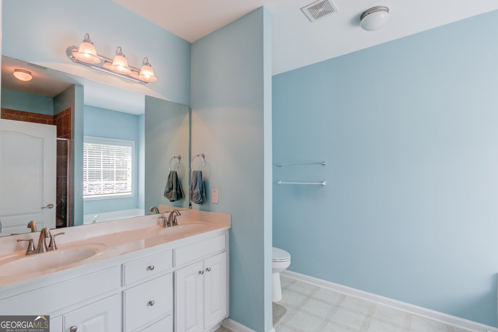 381 Crossroads Drive Social Circle - Photo 12