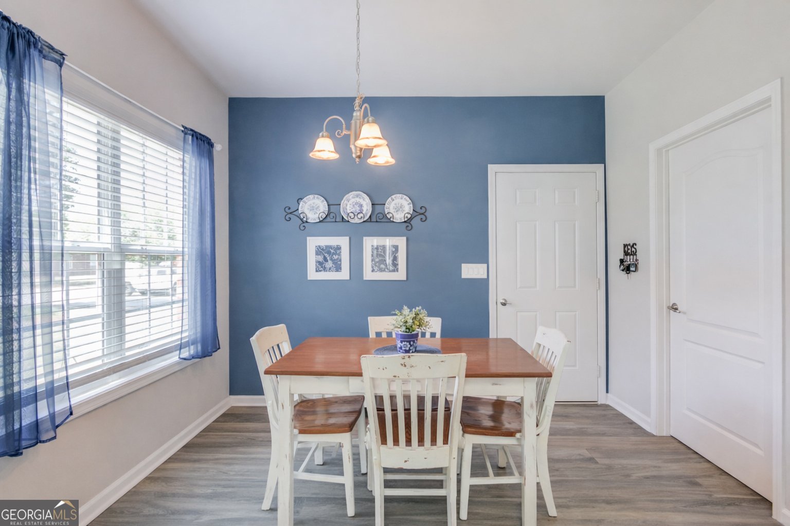 381 Crossroads Drive Social Circle - Photo 6