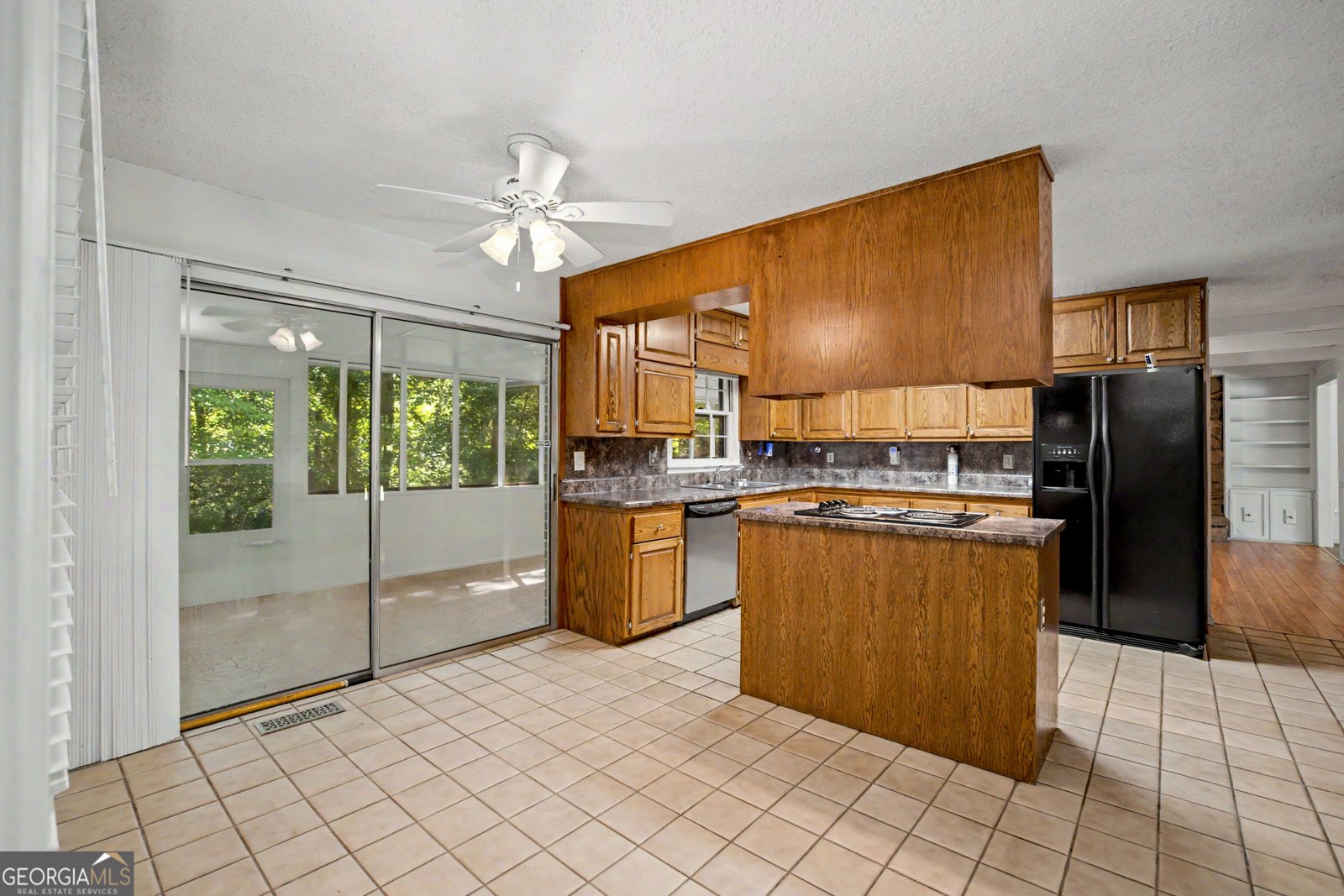 490 Hawthorne Drive Fayetteville - Photo 14