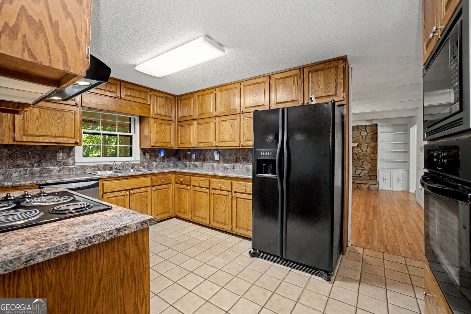 490 Hawthorne Drive Fayetteville - Photo 15