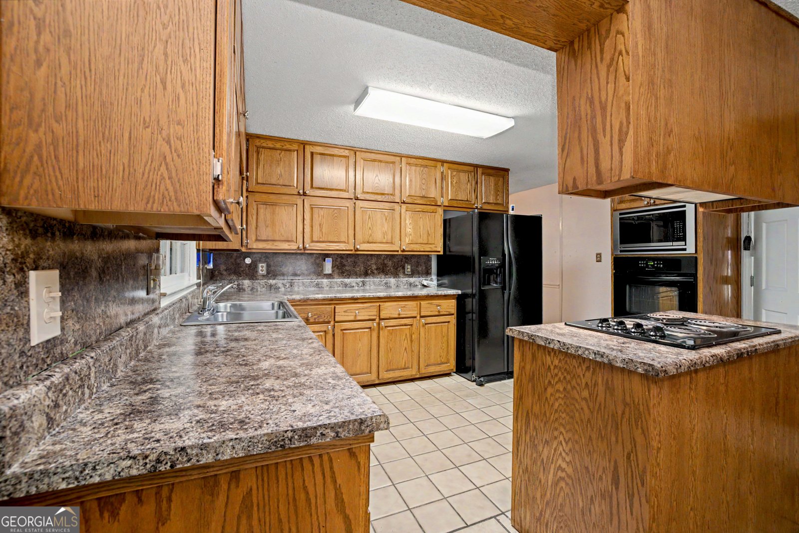 490 Hawthorne Drive Fayetteville - Photo 16