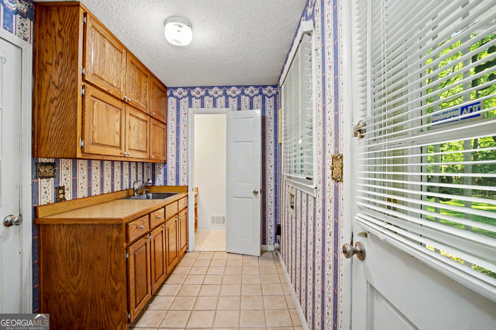 490 Hawthorne Drive Fayetteville - Photo 17