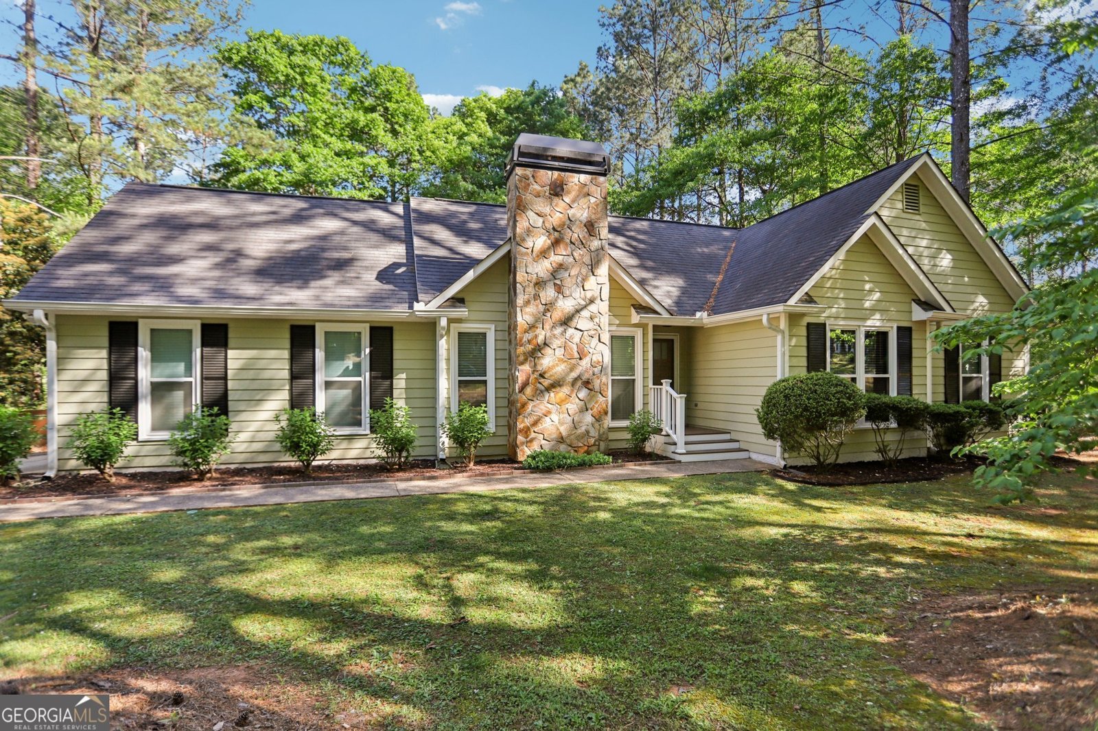 27 General Lee Drive Newnan - Photo 1