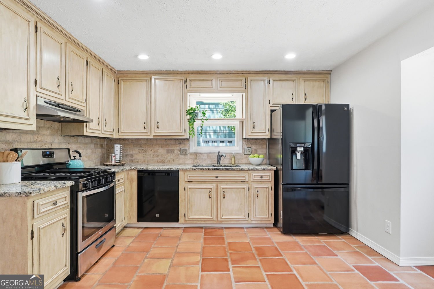 2530 Kingsley Drive Marietta - Photo 7