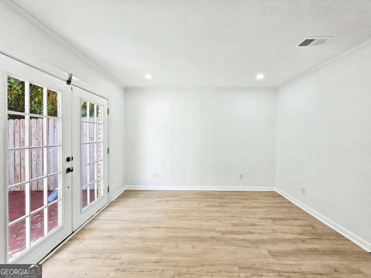 270 Winding River Road Atlanta - Photo 14