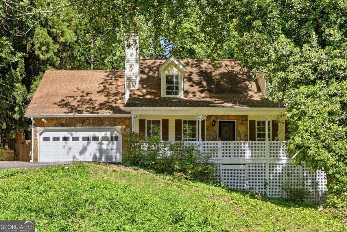 4661 Spring Ridge Drive Flowery Branch - Photo 1