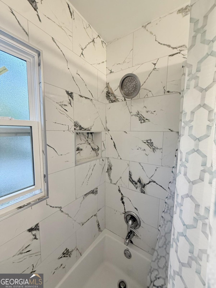 255 Dunwoody Creek Cir Circle Sandy Springs - Photo 12