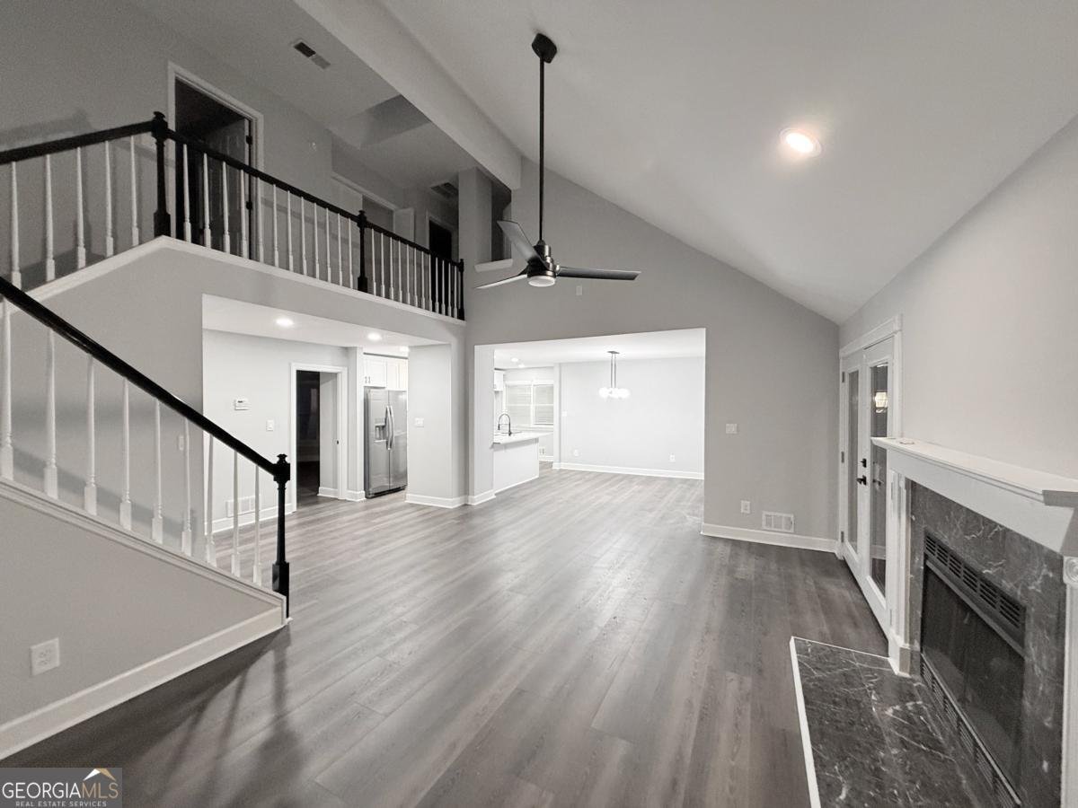 255 Dunwoody Creek Cir Circle Sandy Springs - Photo 14