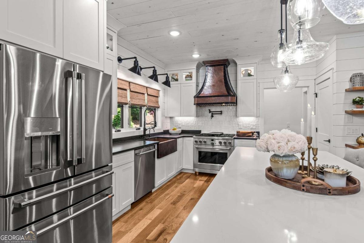 1951 Northwoods Drive Greensboro - Photo 13