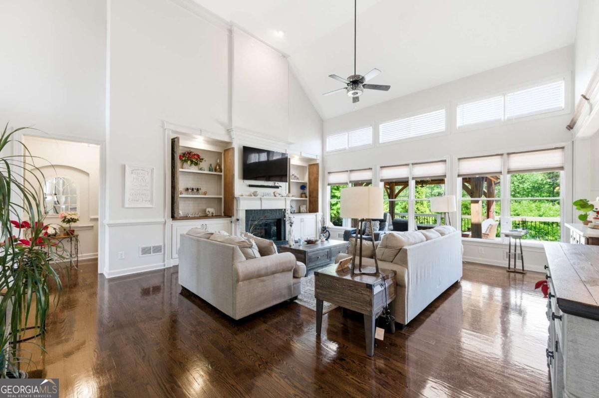 5320 Brookglen Court Cumming - Photo 12