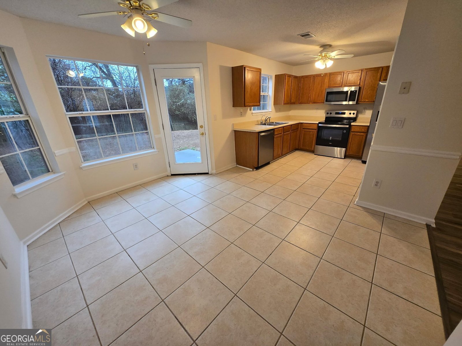 834 Kendall Park Drive Winder - Photo 16