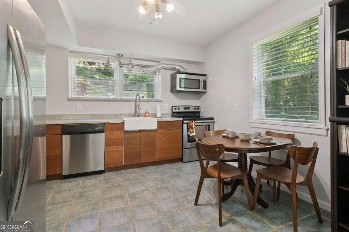 2414 Melinda Drive Atlanta - Photo 22