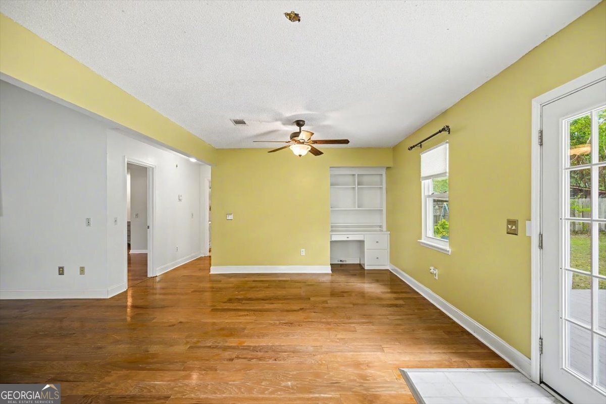 762 Robin Hood Drive Hinesville - Photo 6