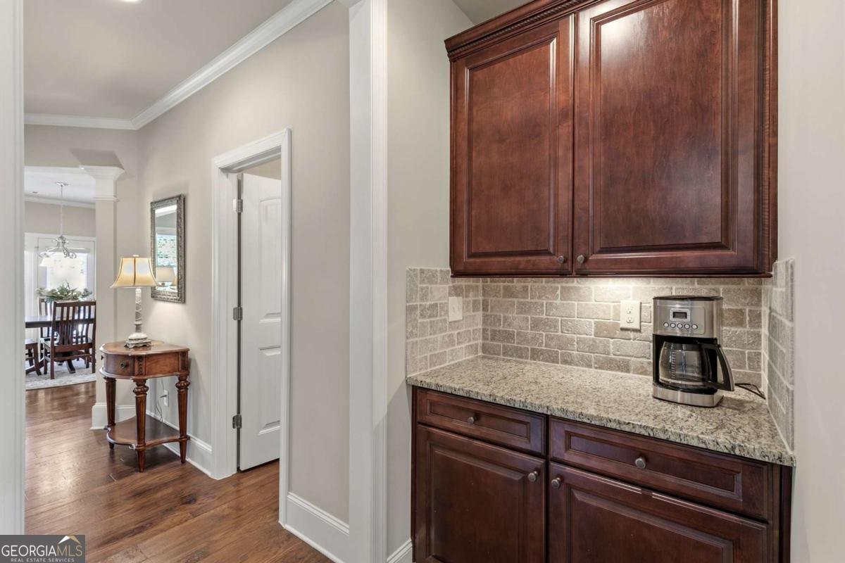 241 Millstone Parkway Woodstock - Photo 18