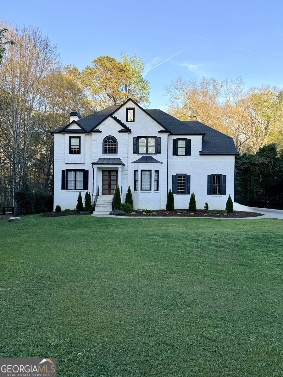 1600 Reddstone Close Milton - Photo 1