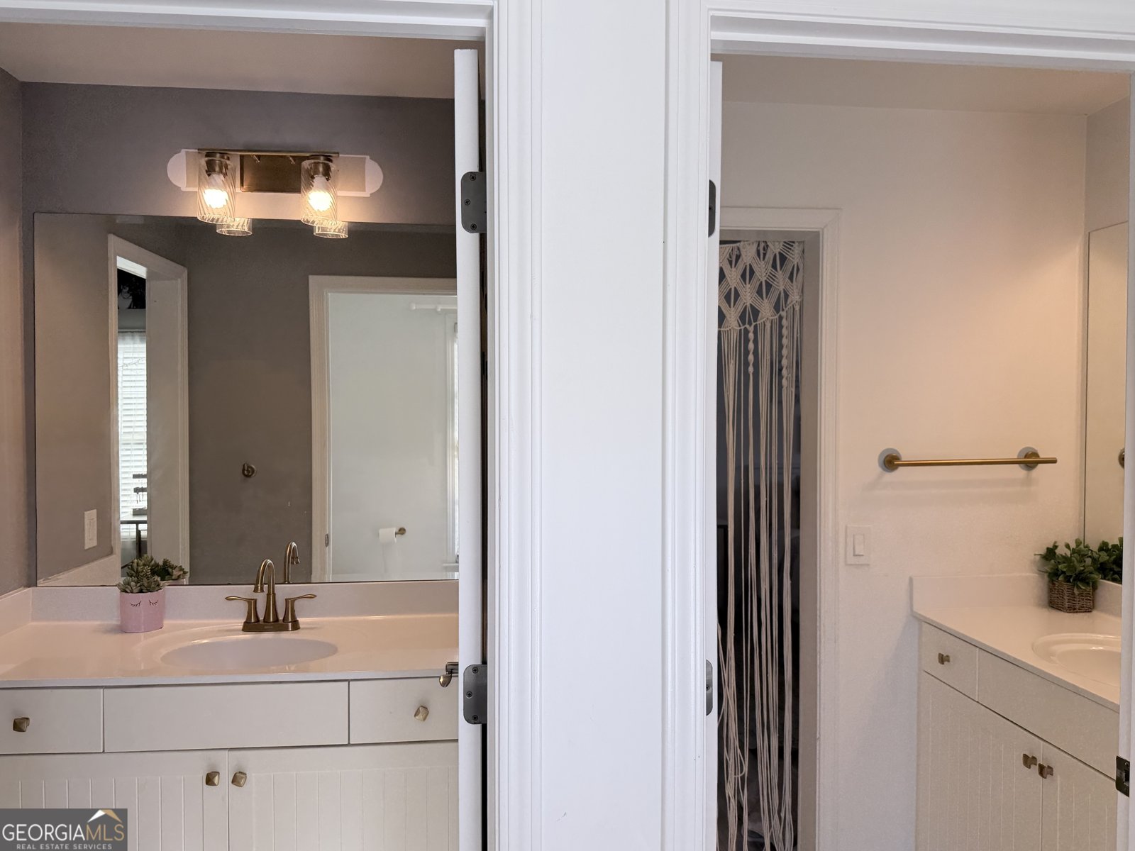 1600 Reddstone Close Milton - Photo 31