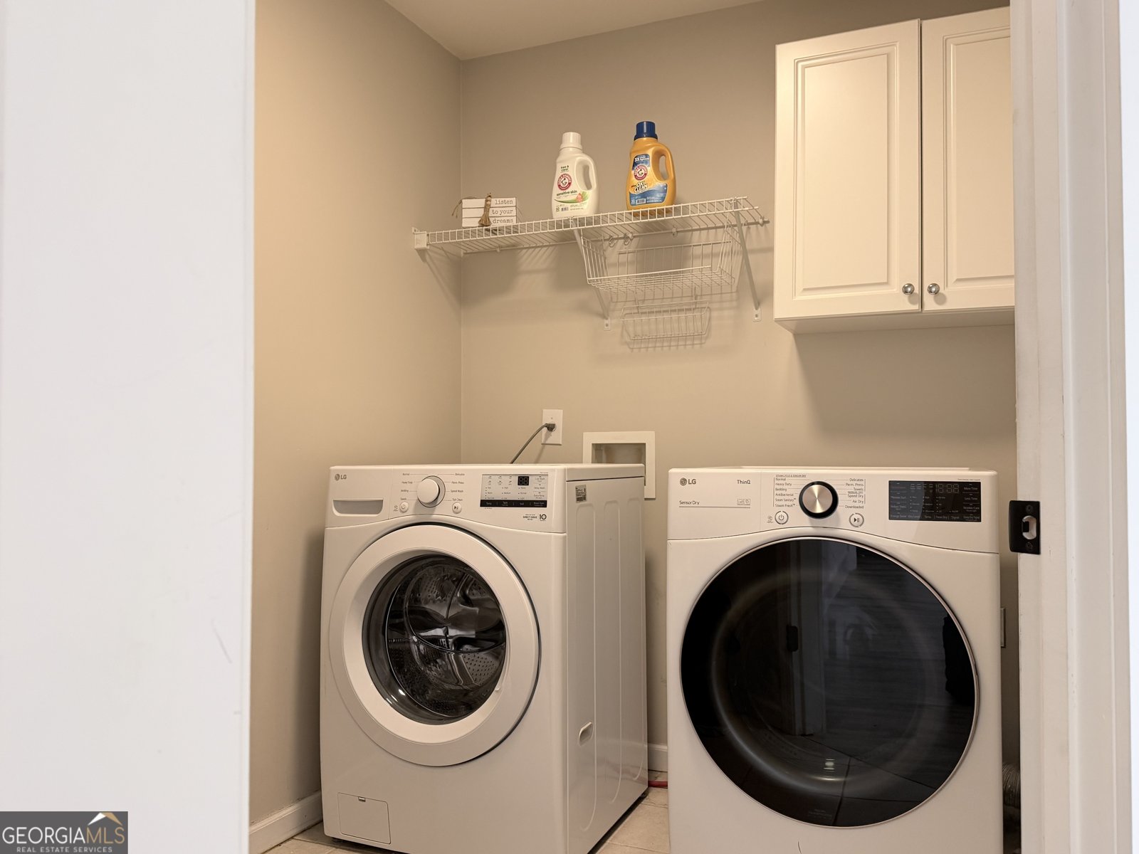 1600 Reddstone Close Milton - Photo 36