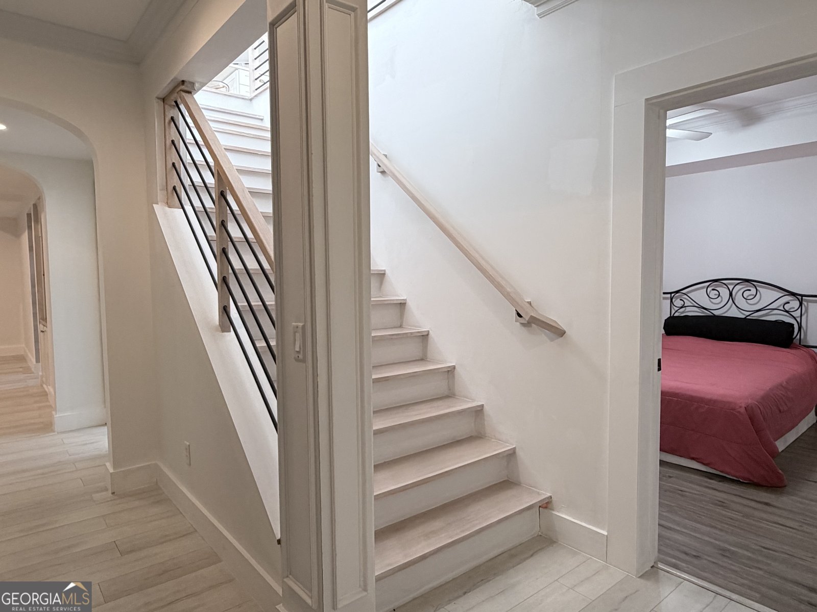 1600 Reddstone Close Milton - Photo 40