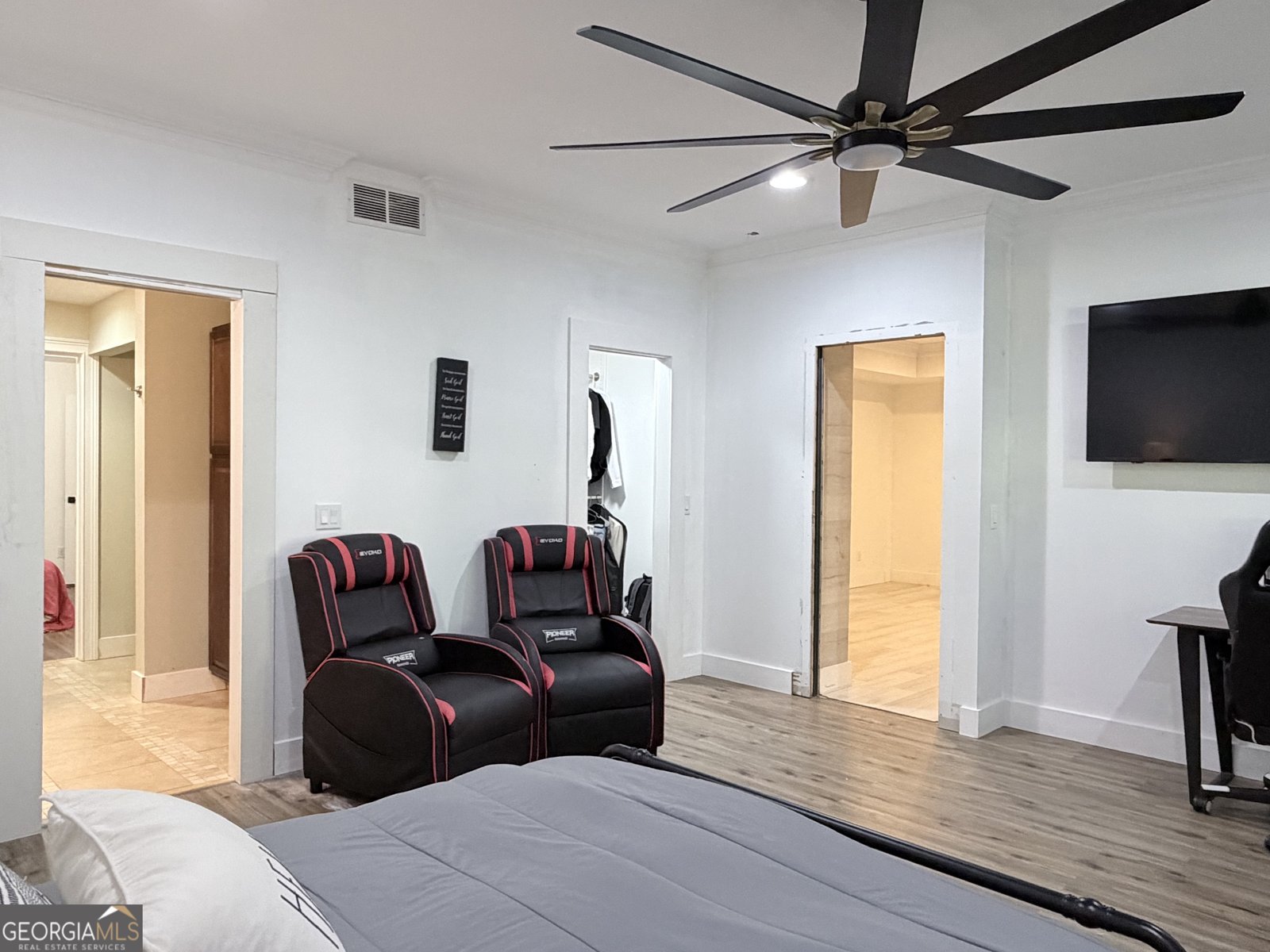 1600 Reddstone Close Milton - Photo 47