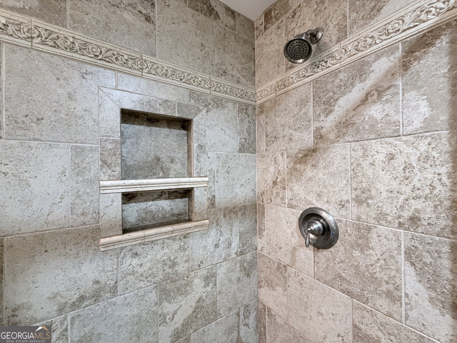 1600 Reddstone Close Milton - Photo 51