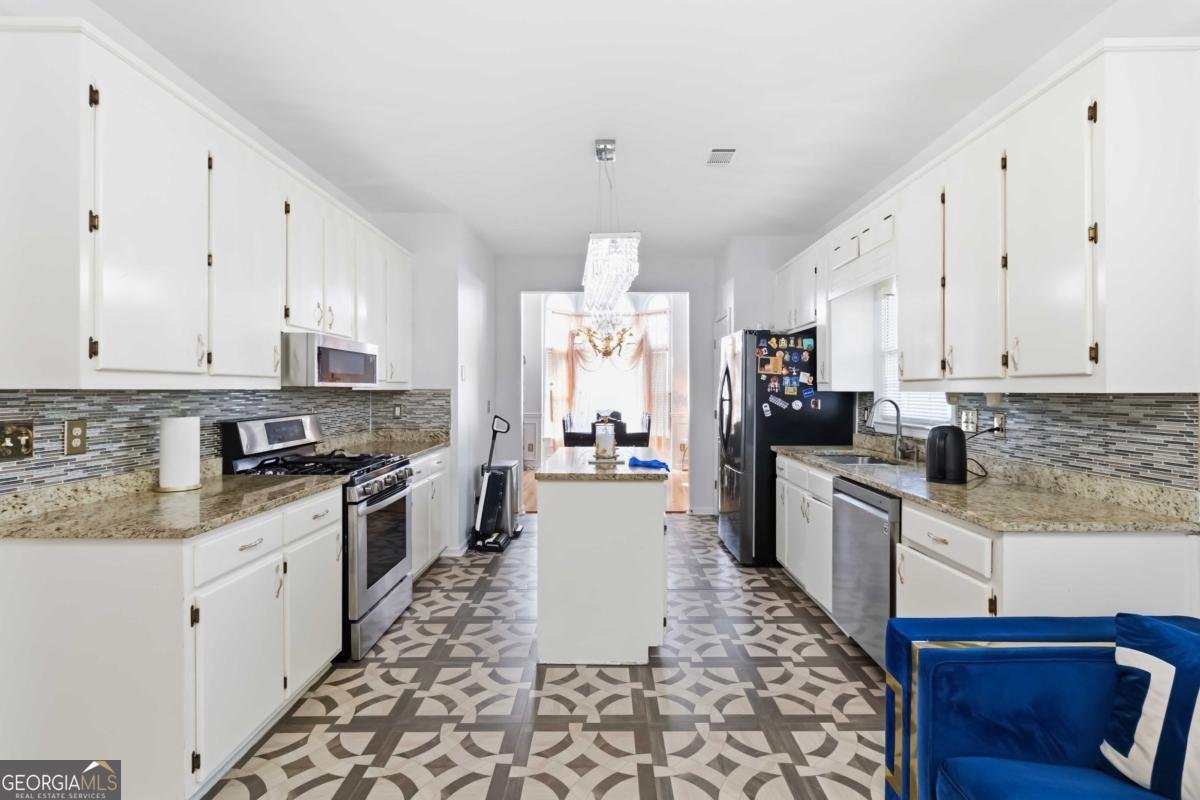 874 Georgian Point Drive Lawrenceville - Photo 7