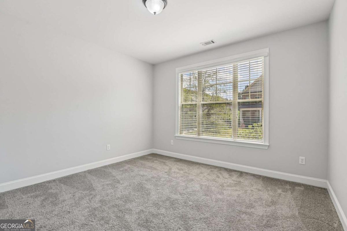 330 La Perla Drive Sugar Hill - Photo 26